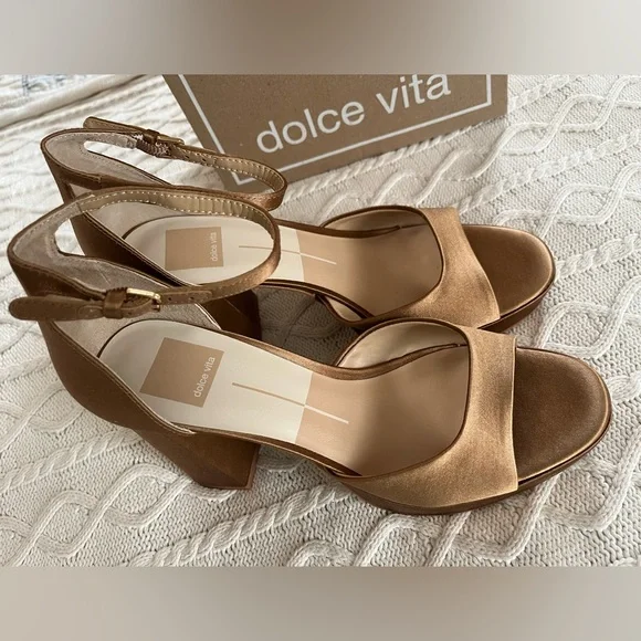 Dolce Vita “Pandora” Ankle Buckle mid- brown Platform Block Heel Sandals SZ 9 - Picture 13 of 16